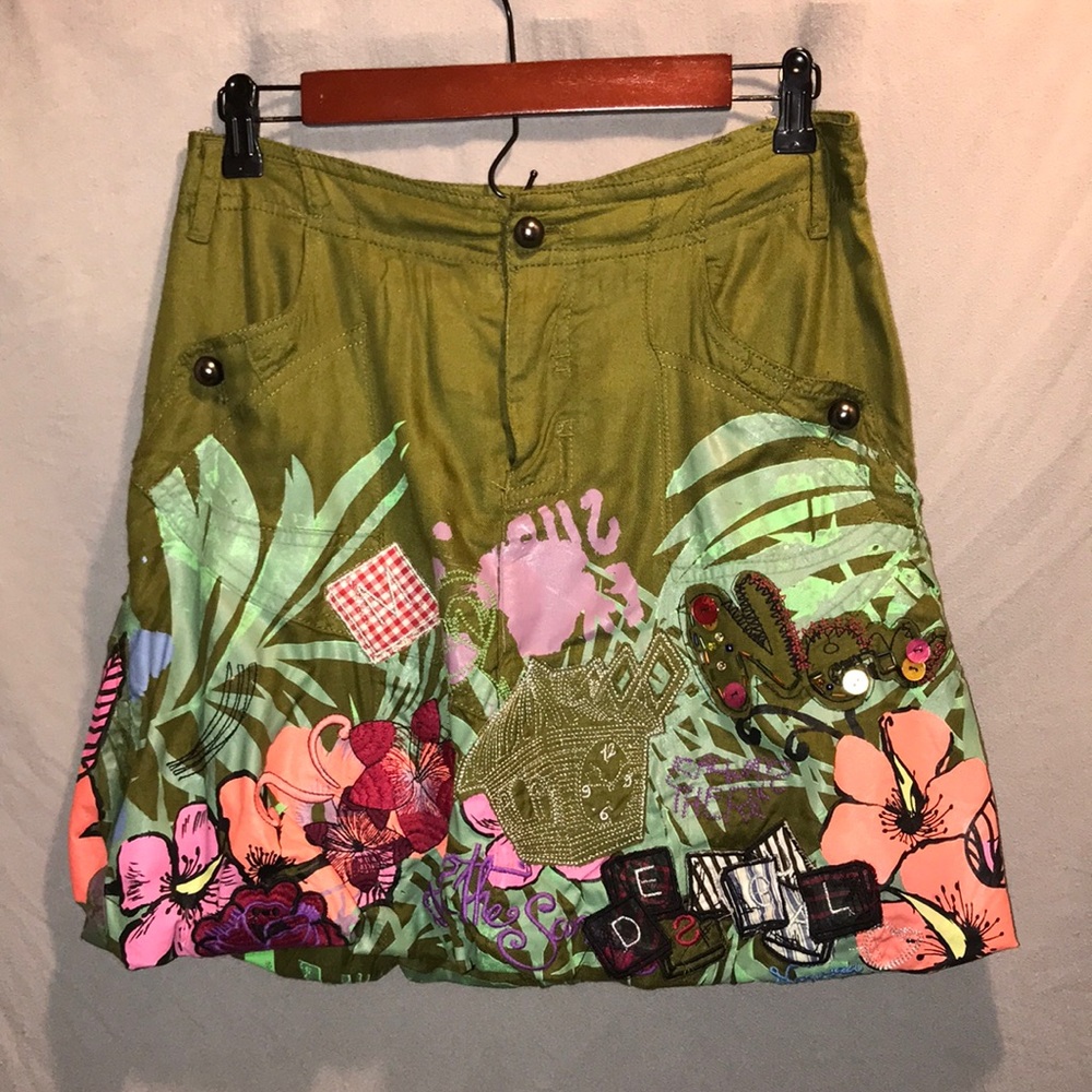 DesiGual couture skirt. Patchwork, paint, buttons!